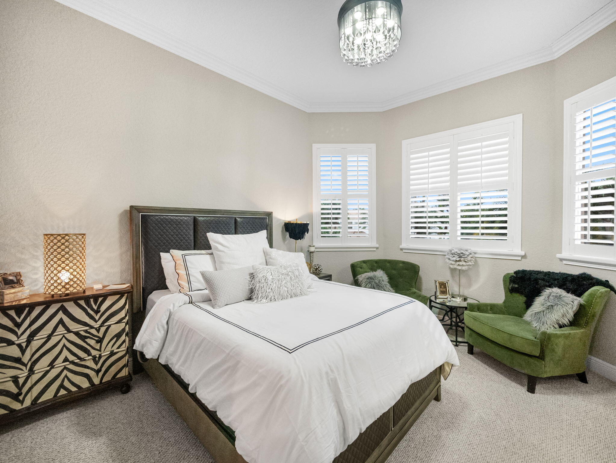 10698 Versailles Boulevard Wellington, FL 33449 - Photo 21 of 27 13-web-or-mls-016