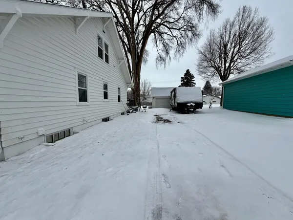 $239,000 | 817 West Lincoln Avenue, Fergus Falls, MN 56537
