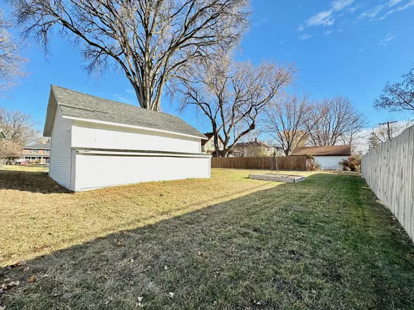$239,000 | 817 West Lincoln Avenue, Fergus Falls, MN 56537