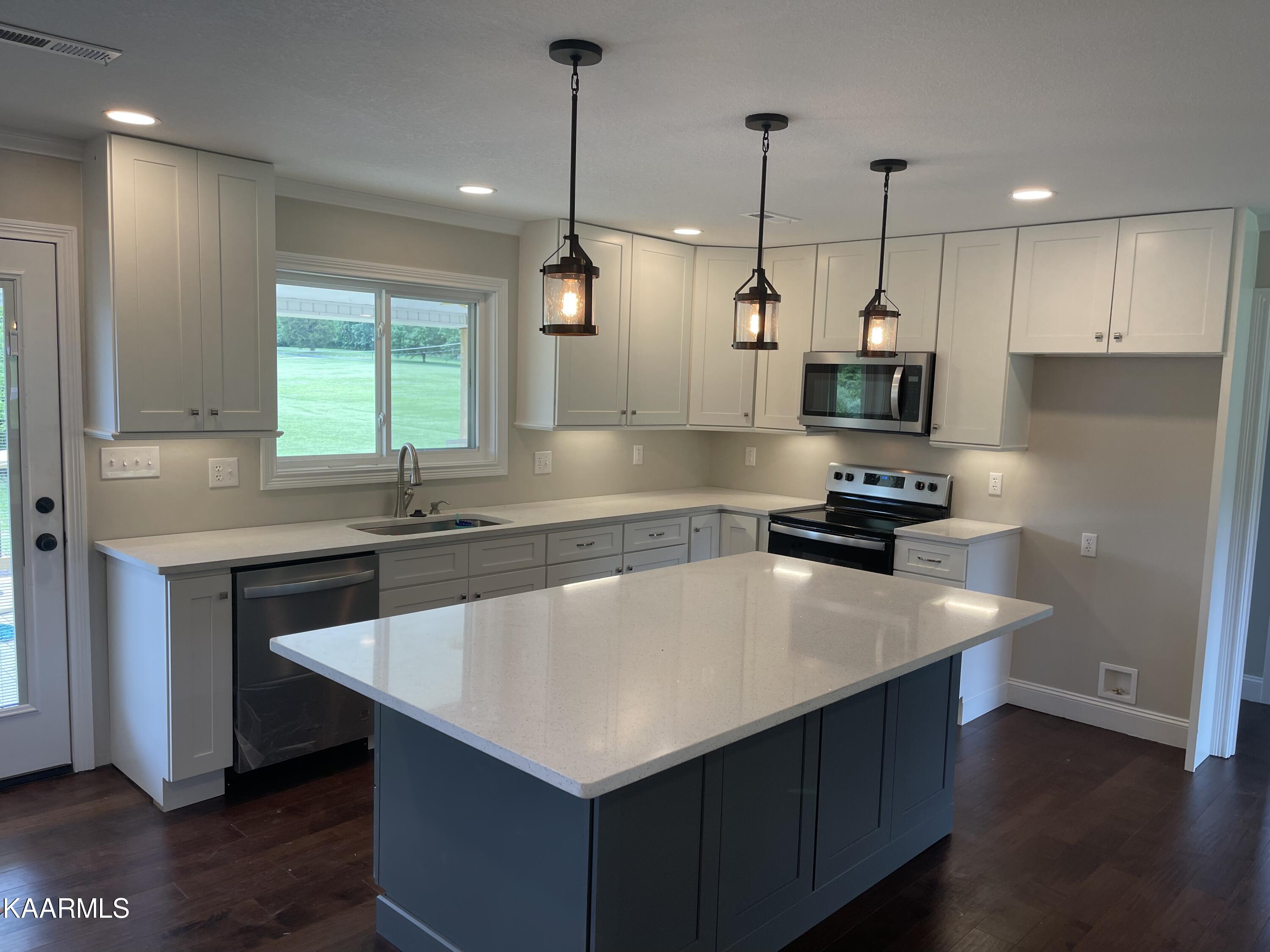 5518 East Emory Road Knoxville, TN 37918 - Photo 21 of 33 2022-05-24 12.19.13