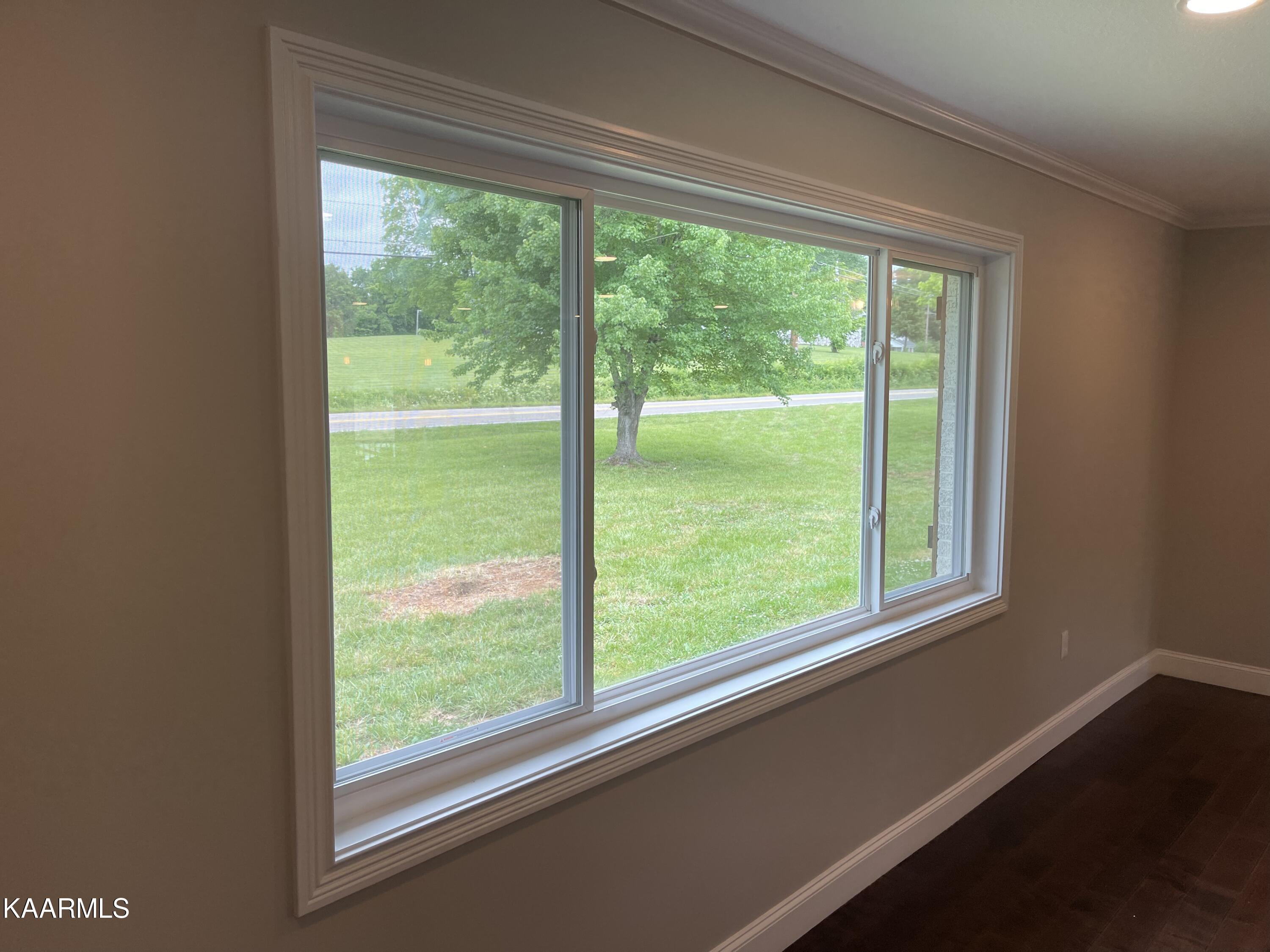 5518 East Emory Road Knoxville, TN 37918 - Photo 25 of 33 2022-05-24 12.15.33