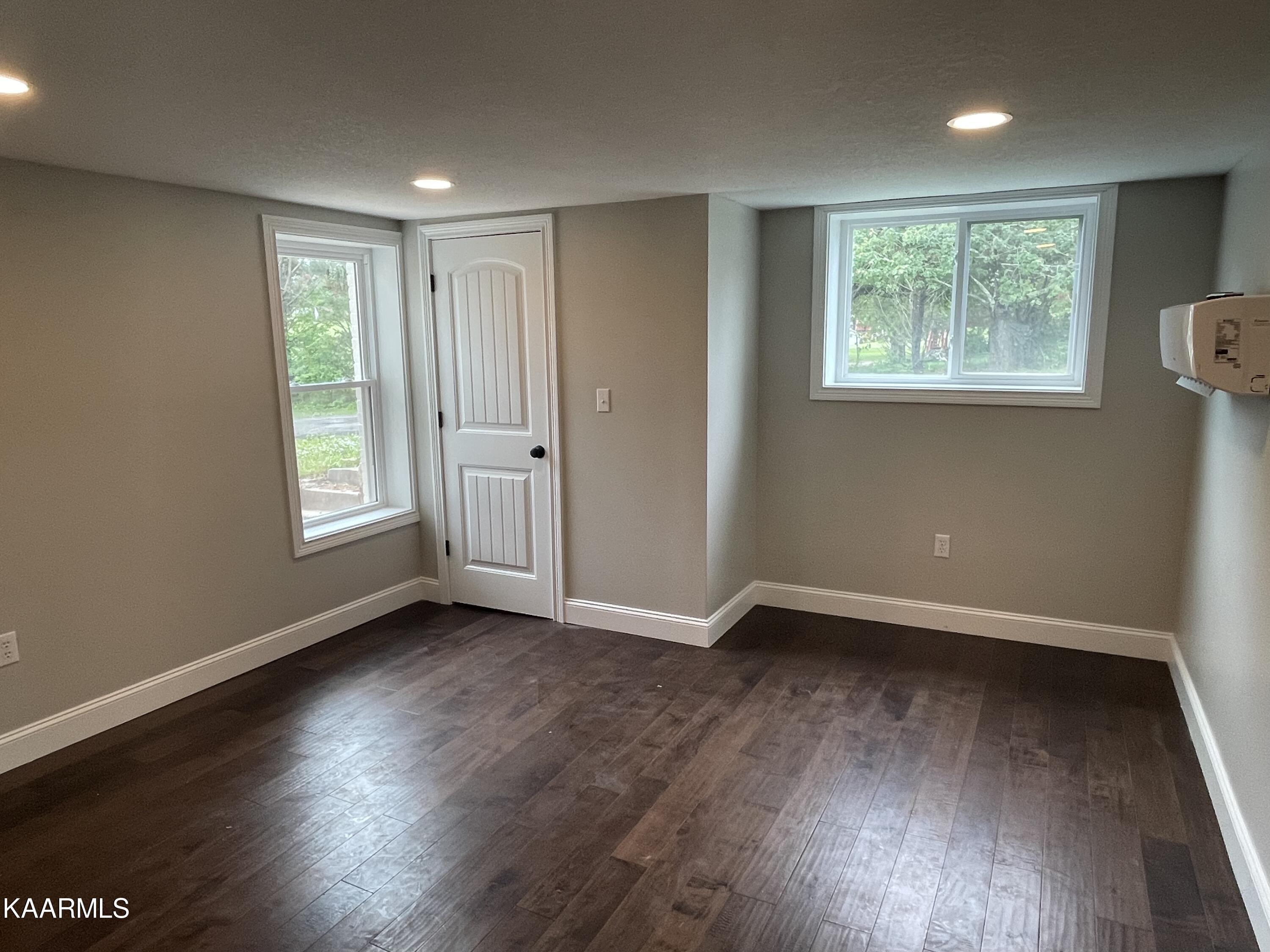 5518 East Emory Road Knoxville, TN 37918 - Photo 30 of 33 2022-05-24 12.23.38