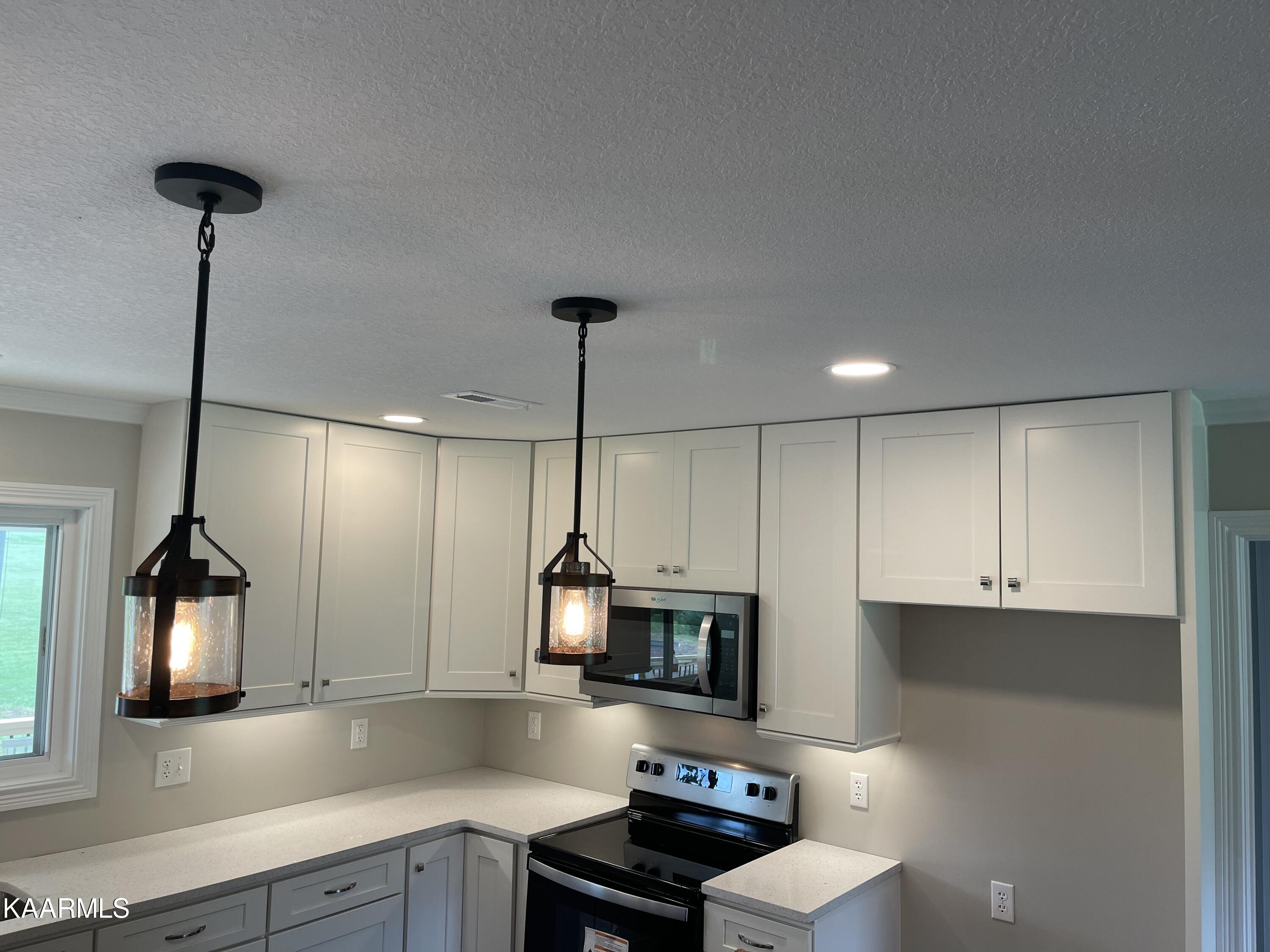 5518 East Emory Road Knoxville, TN 37918 - Photo 8 of 33 2022-05-24 12.10.16