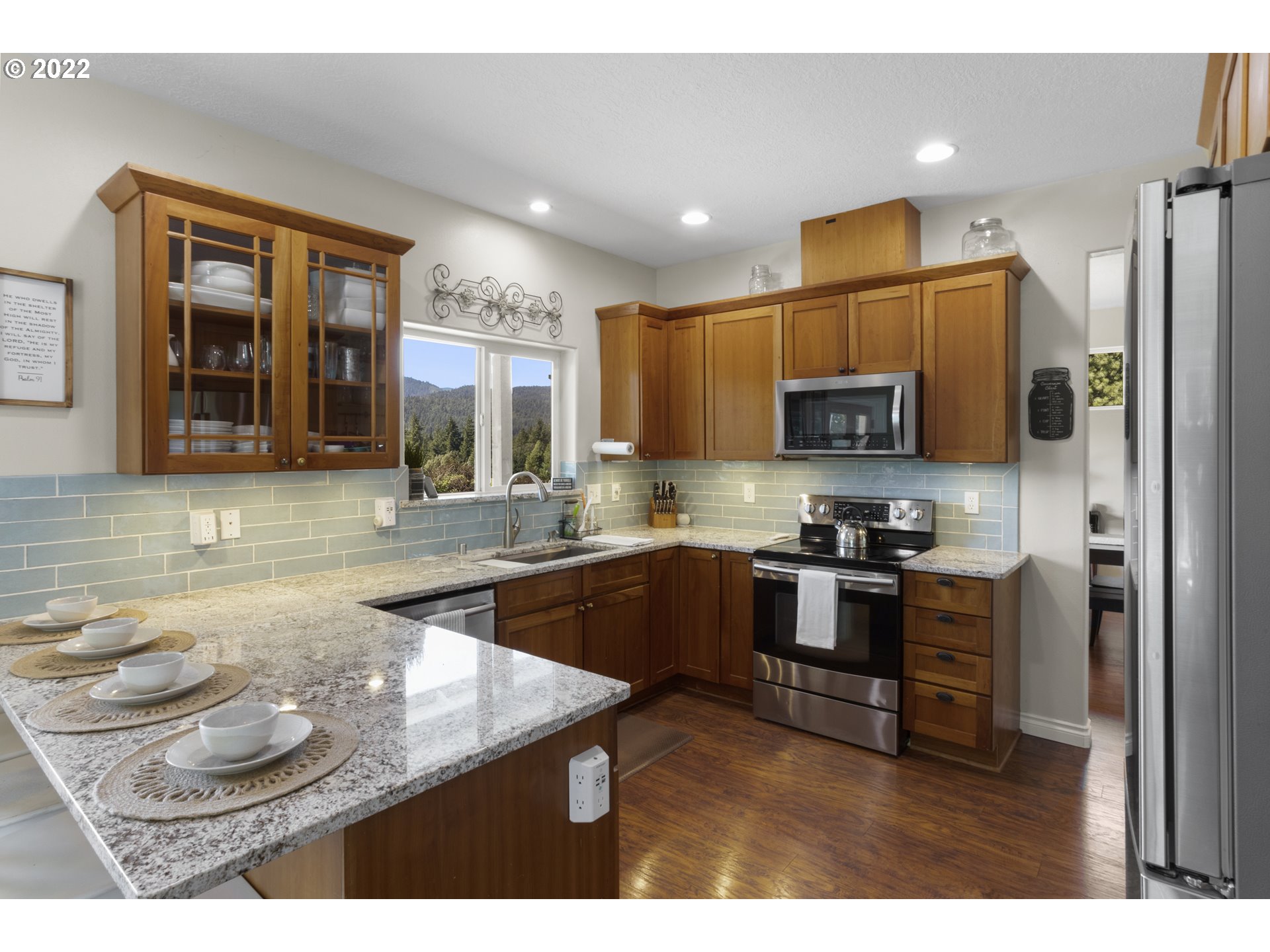 5 Old Mill Road White Salmon, WA 98672 - Photo 6 of 32 Kitchen
