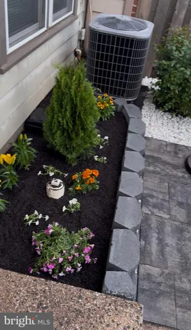 $397,500 | 7614 Jordon Hollow Court, Manassas, VA 20109