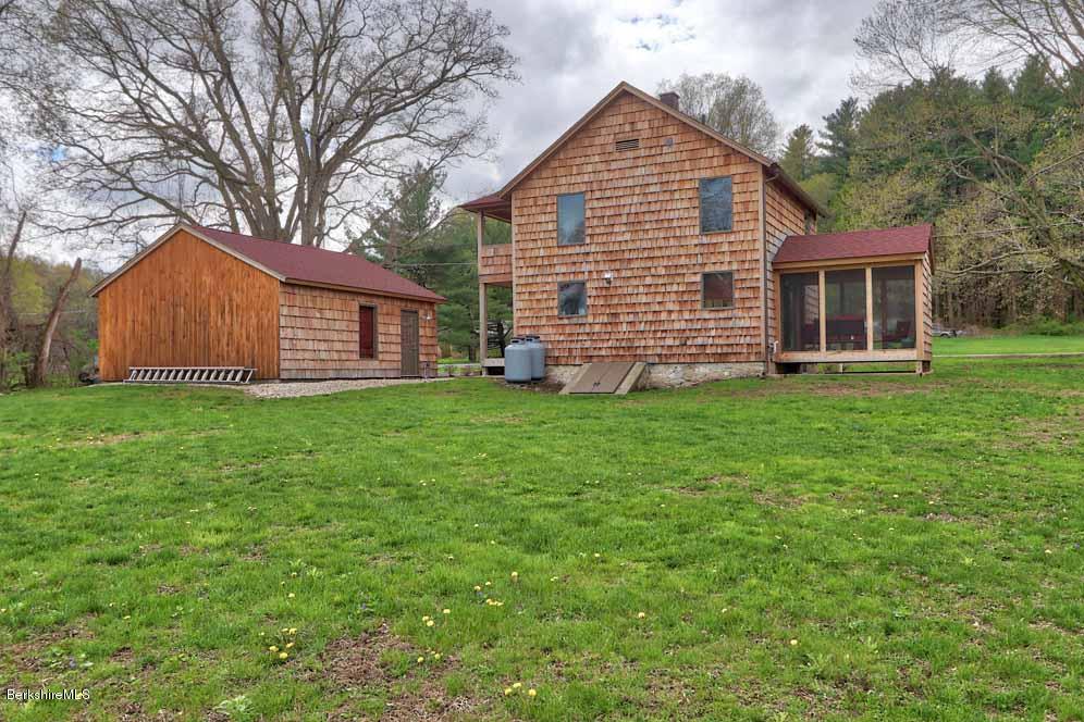 576 W Road Sheffield, MA 01230 - Photo 3 of 16 03
