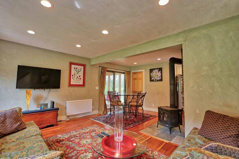 576 W Road Sheffield, MA 01230 - Photo 4 of 16 04
