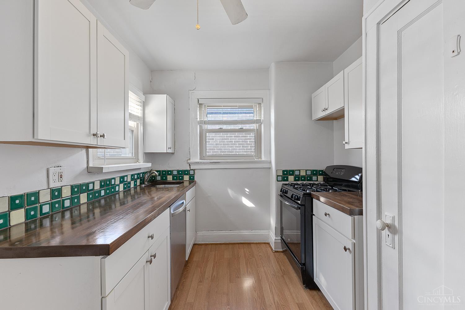 3096 Madison Road, Unit 8 Cincinnati, OH 45209 - Photo 9 of 20