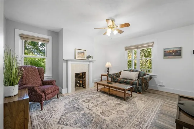 a view of entryway and hall