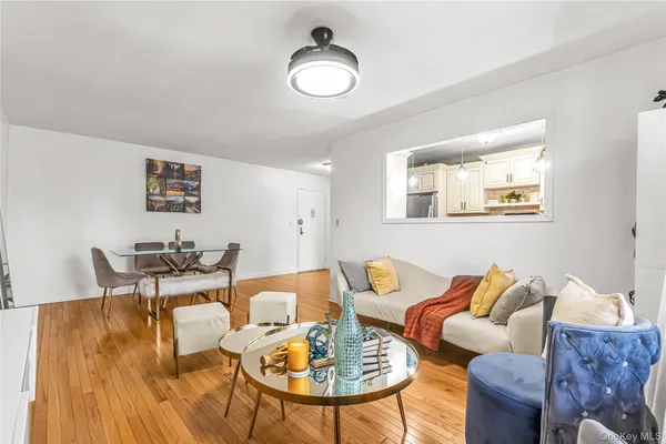 $235,000 | 3 Remsen Road, Unit 2L, Yonkers, NY 10710