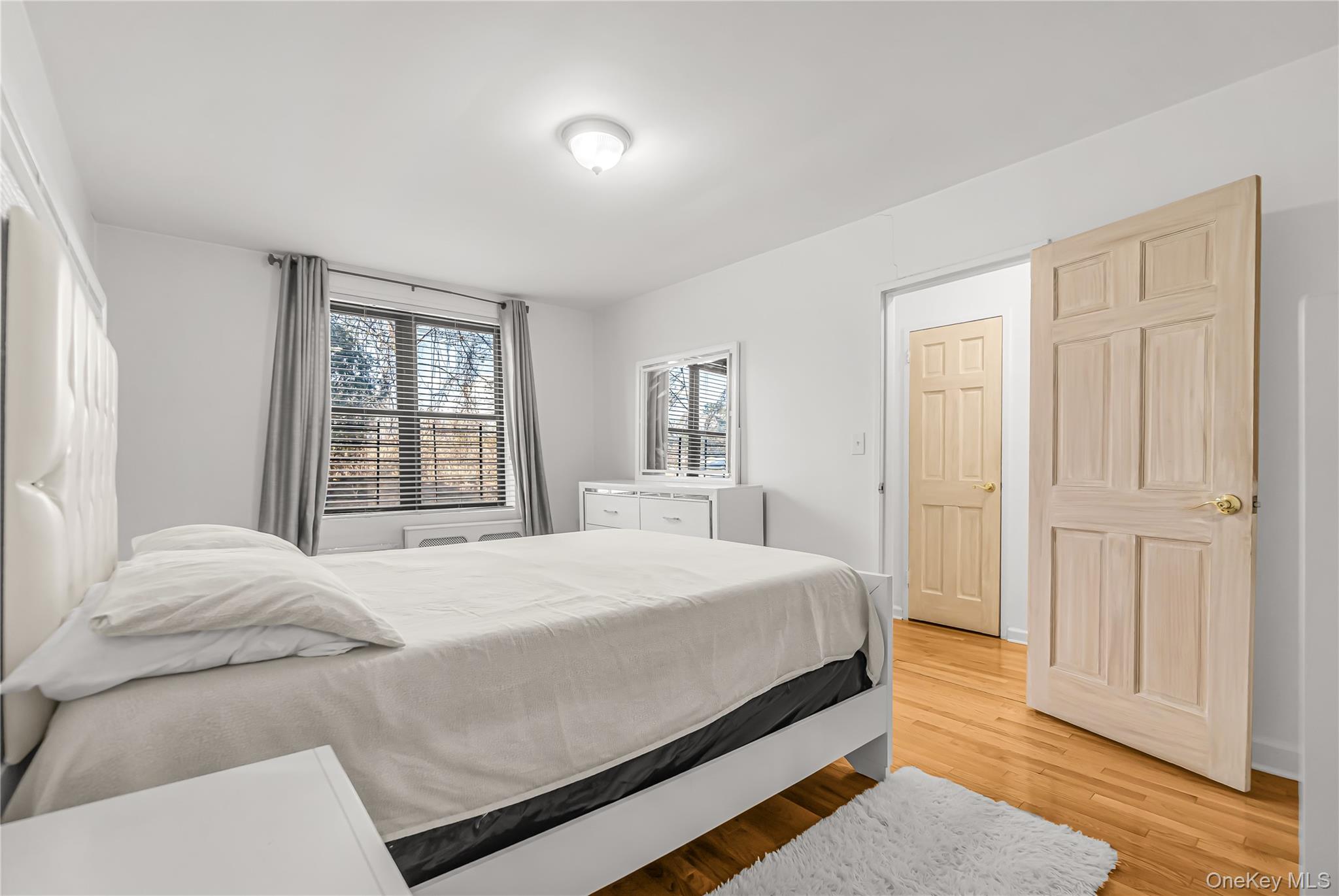 3 Remsen Road, Unit 2L Yonkers, NY 10710 - Photo 15 of 31