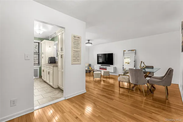 $235,000 | 3 Remsen Road, Unit 2L, Yonkers, NY 10710
