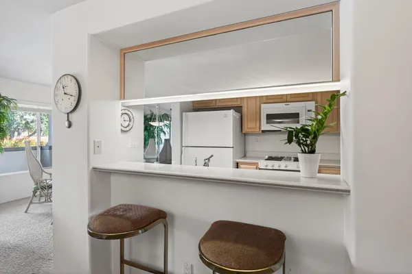 $1,399,999 | 244 Por La Mar Circle, Santa Barbara, CA 93103