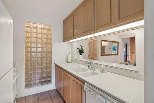 $1,399,999 | 244 Por La Mar Circle, Santa Barbara, CA 93103