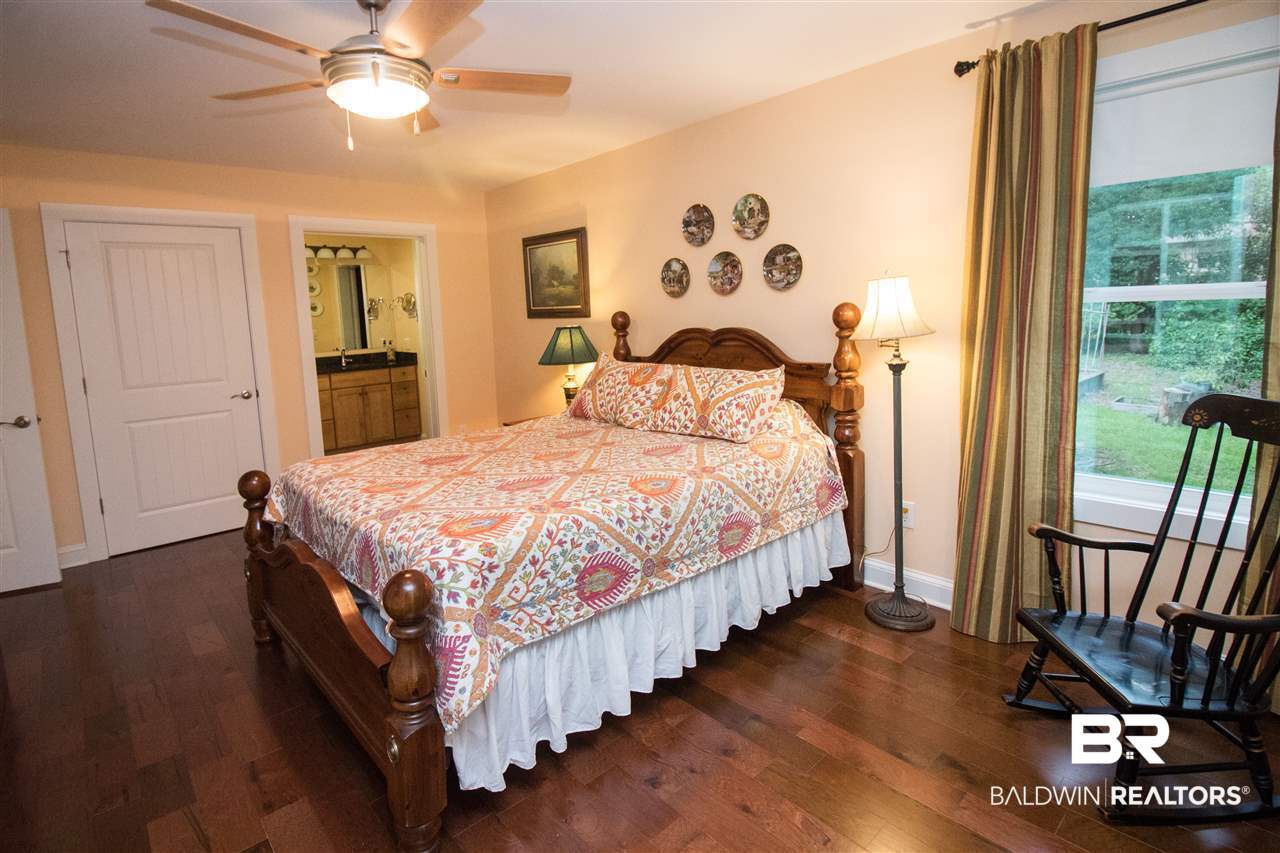 605 Johnson Avenue Fairhope, AL 36532 - Photo 5 of 31