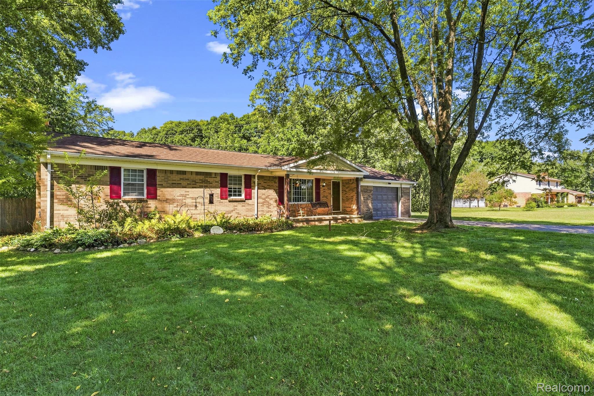 12465 Tuscola Road Clio, MI 48420 - Photo 3 of 35 9_dsc03474.jpg