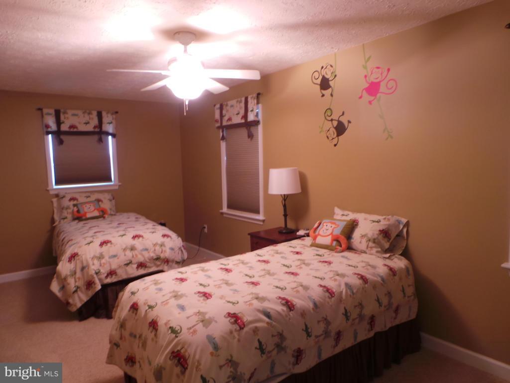 1760 Eppinger Road Berkeley Springs, WV 25411 - Photo 15 of 30 Bedroom