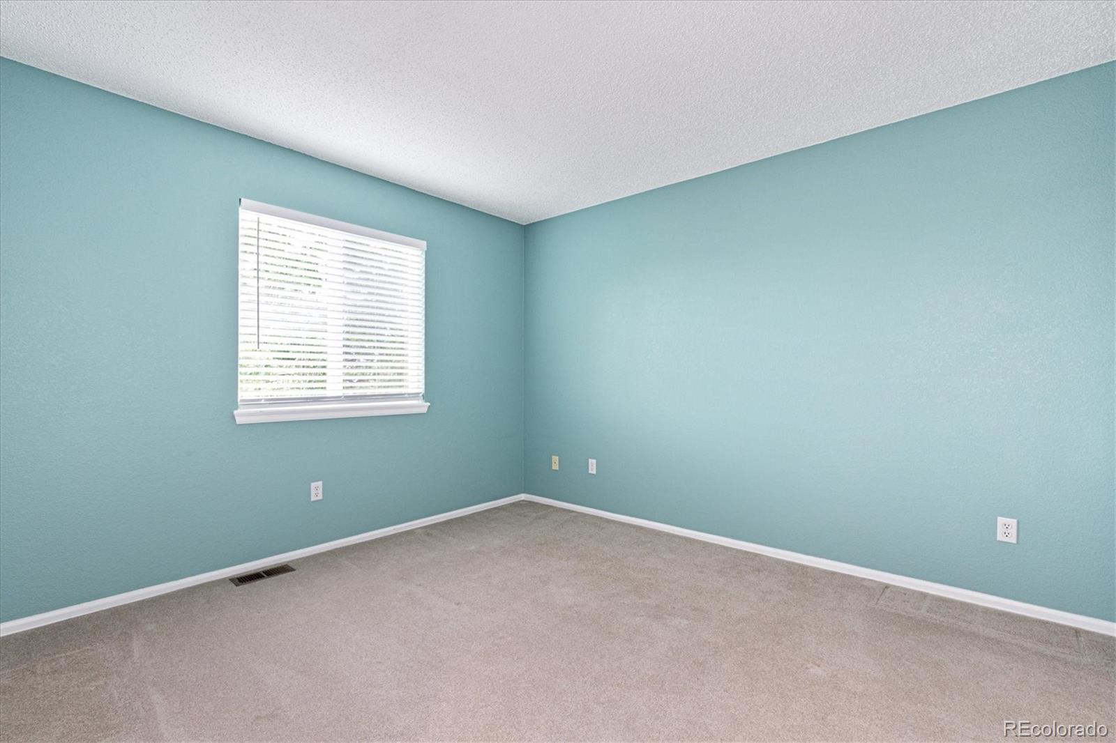 2355 Hyacinth Road Highlands Ranch, CO 80129 - Photo 20 of 28 Gallery Image 20