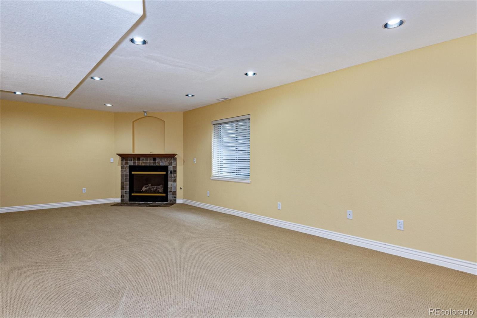 2355 Hyacinth Road Highlands Ranch, CO 80129 - Photo 22 of 28 Gallery Image 22