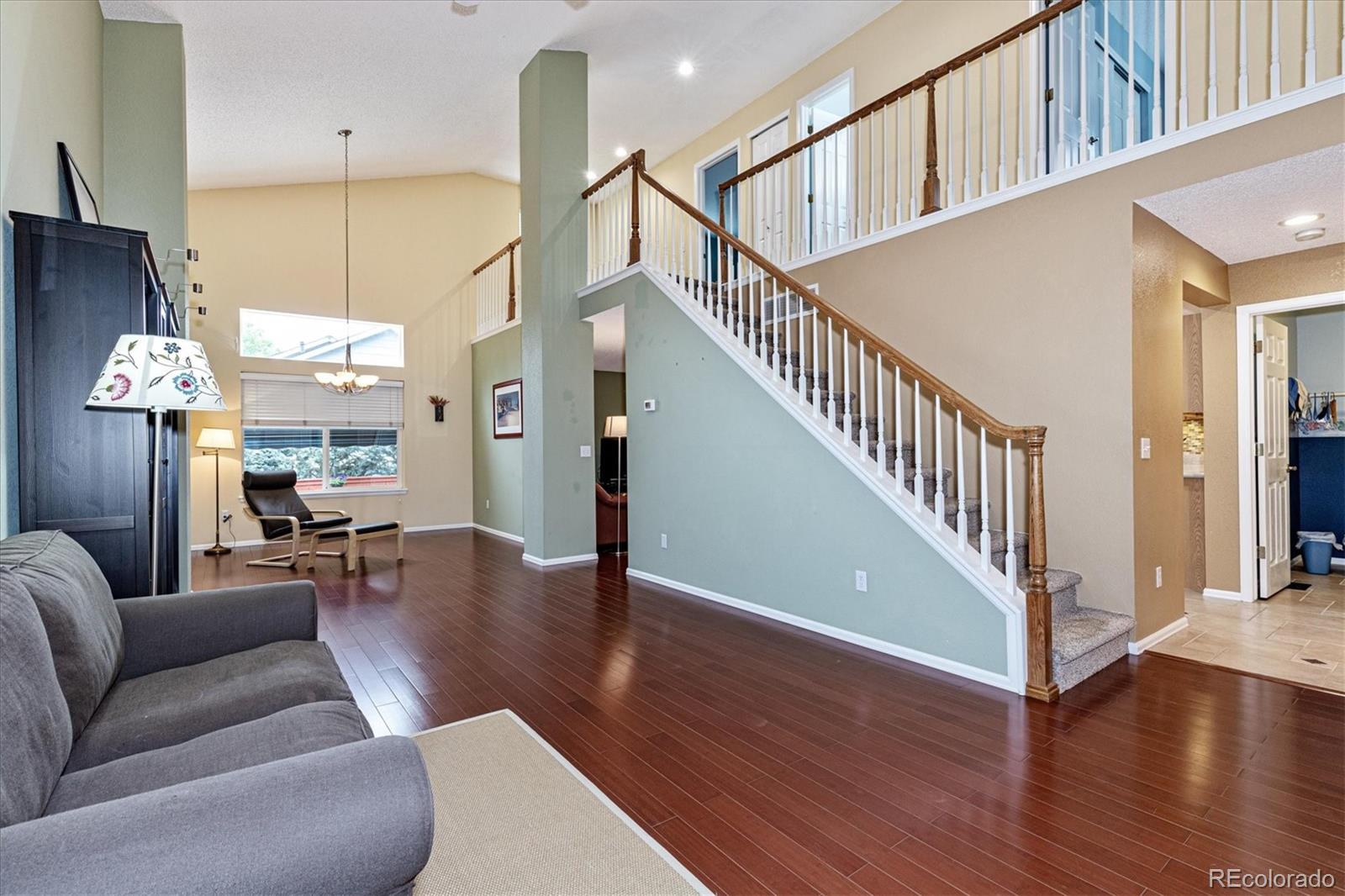 2355 Hyacinth Road Highlands Ranch, CO 80129 - Photo 3 of 28 Gallery Image 3