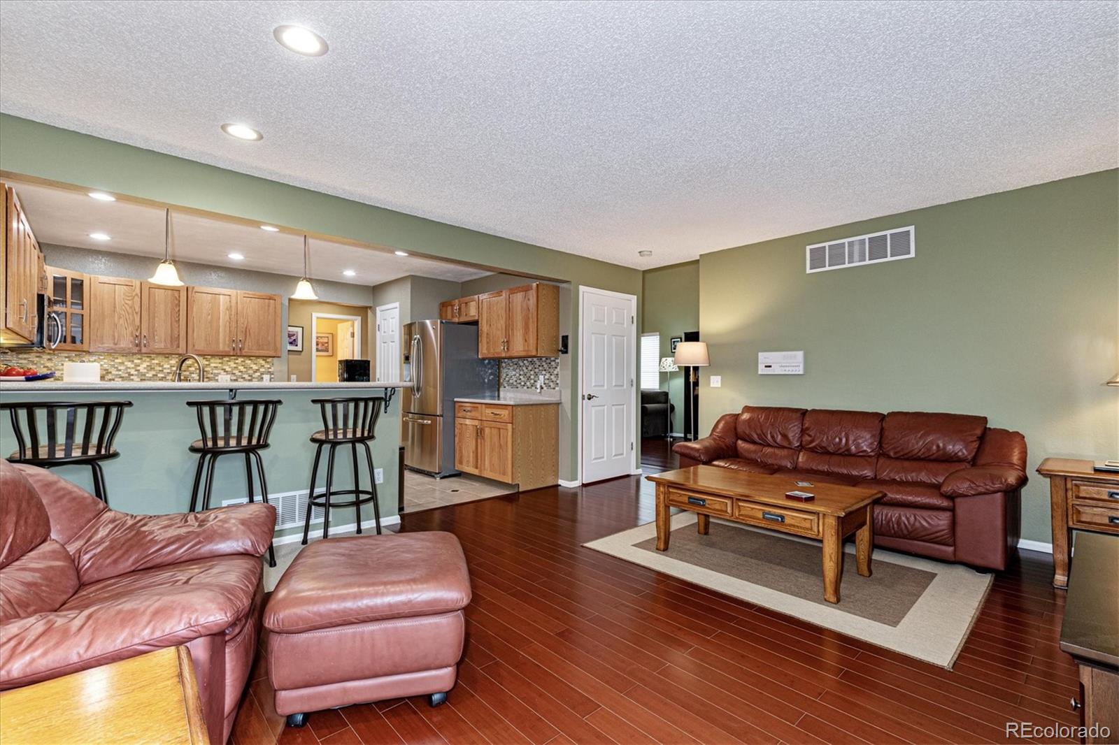 2355 Hyacinth Road Highlands Ranch, CO 80129 - Photo 9 of 28 Gallery Image 9