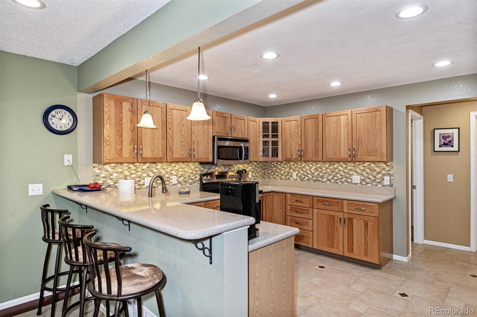 2355 Hyacinth Road Highlands Ranch, CO 80129 - Photo 10 of 28 Gallery Image 10