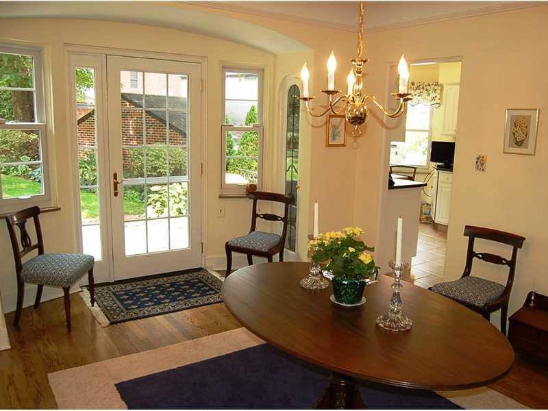 1228 Murdoch Road Pittsburgh, PA 15217 - Photo 8 of 25 Dining Room.