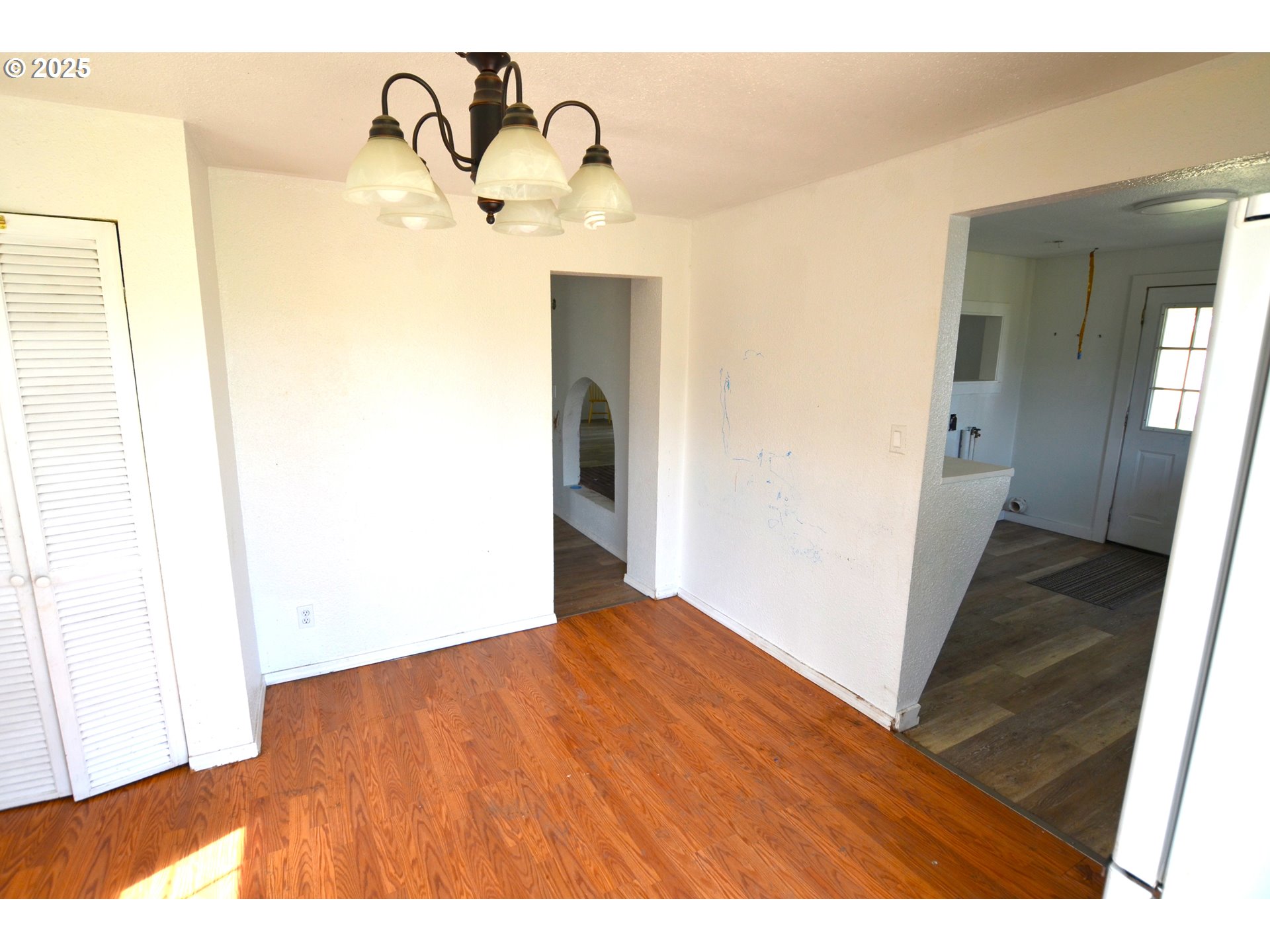 520 Northeast 4th Street Pilot Rock, OR 97868 - Photo 6 of 28 a view of a room with wooden floor
