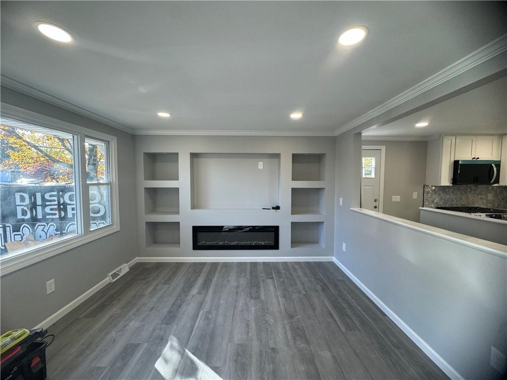 7 Michigan Avenue Warwick, RI 02888 - Photo 5 of 19