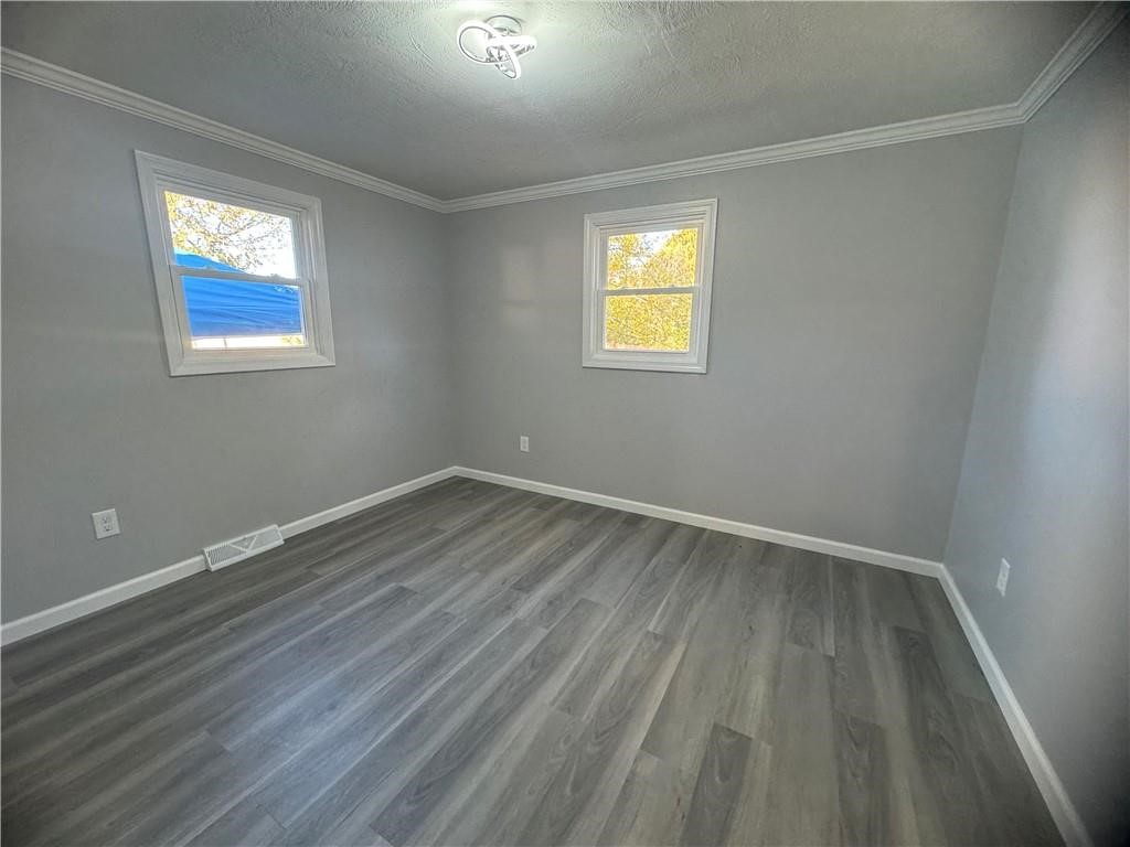 7 Michigan Avenue Warwick, RI 02888 - Photo 10 of 19