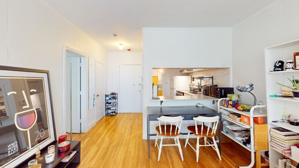 513 Beacon Street, Unit 5 Boston, MA 02215 - Photo 8 of 20