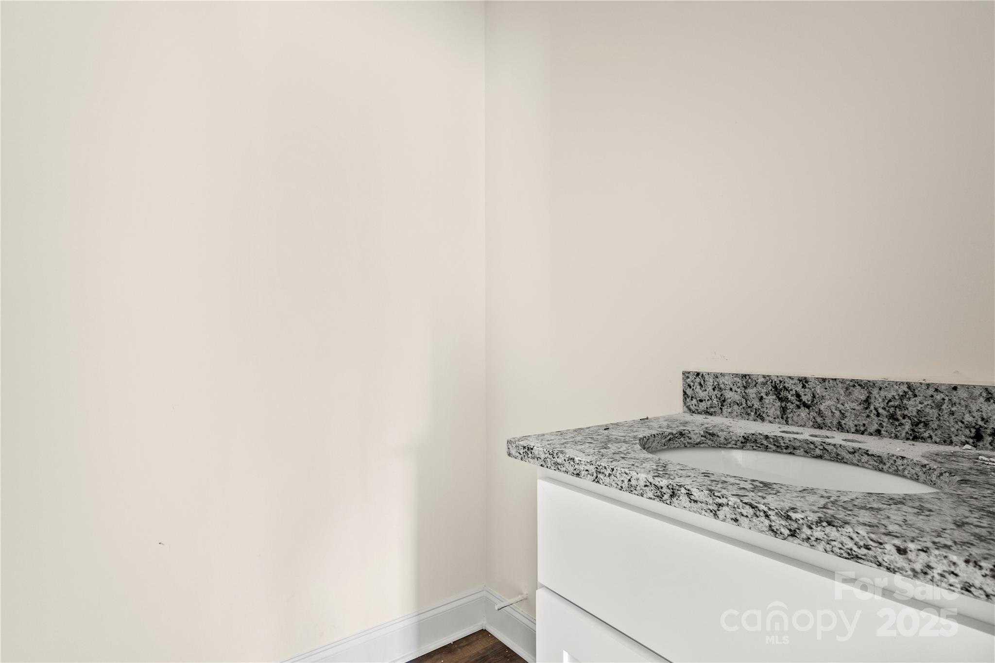 545 Washington Street Rock Hill, SC 29730 - Photo 21 of 25 a utility room with a stove top oven