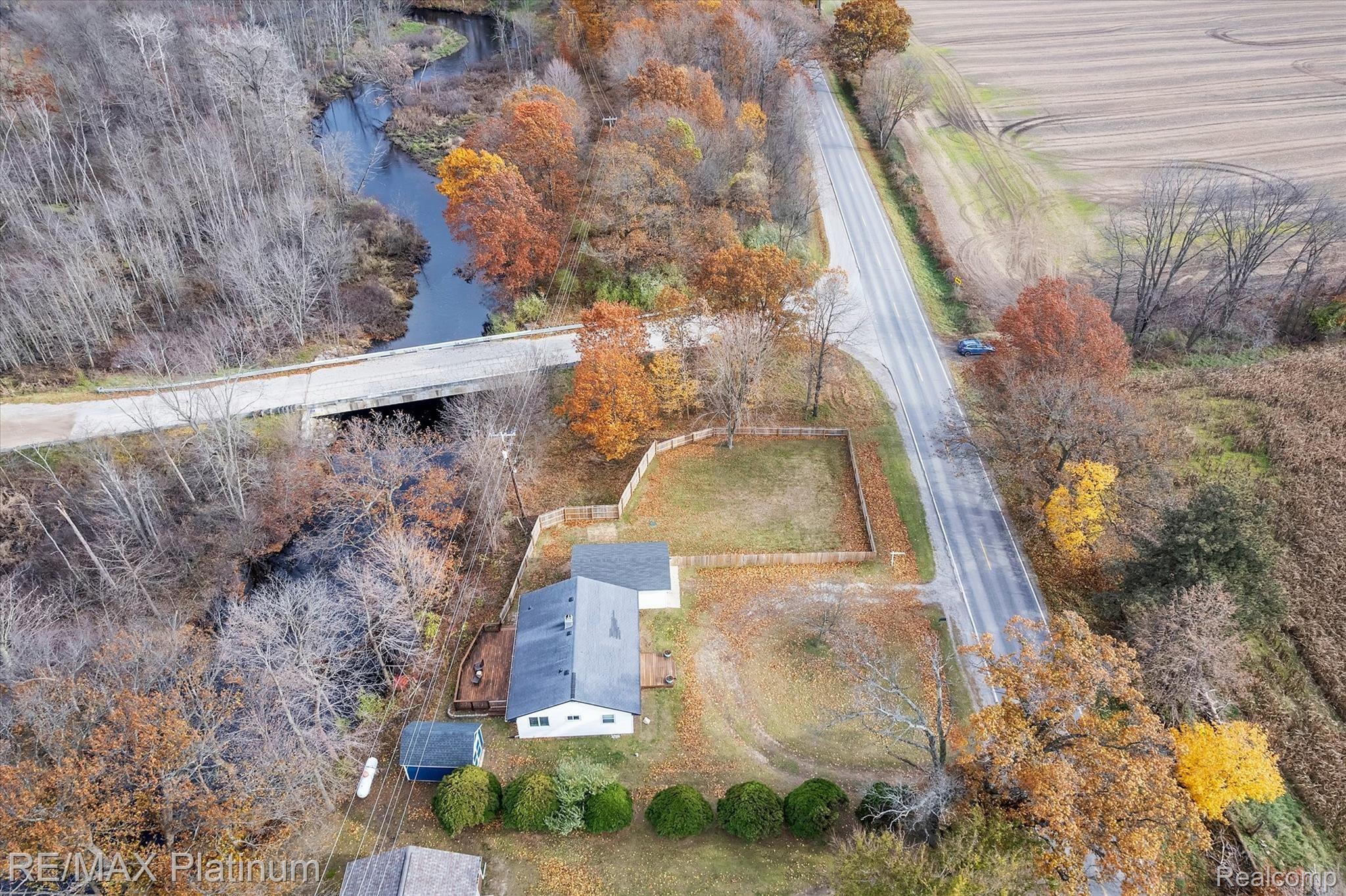 12416 Silver Lake Road Byron, MI 48418 - Photo 41 of 45 52-12416 Silver Lake Rd-windowstill-realestate-photography-52.jpg
