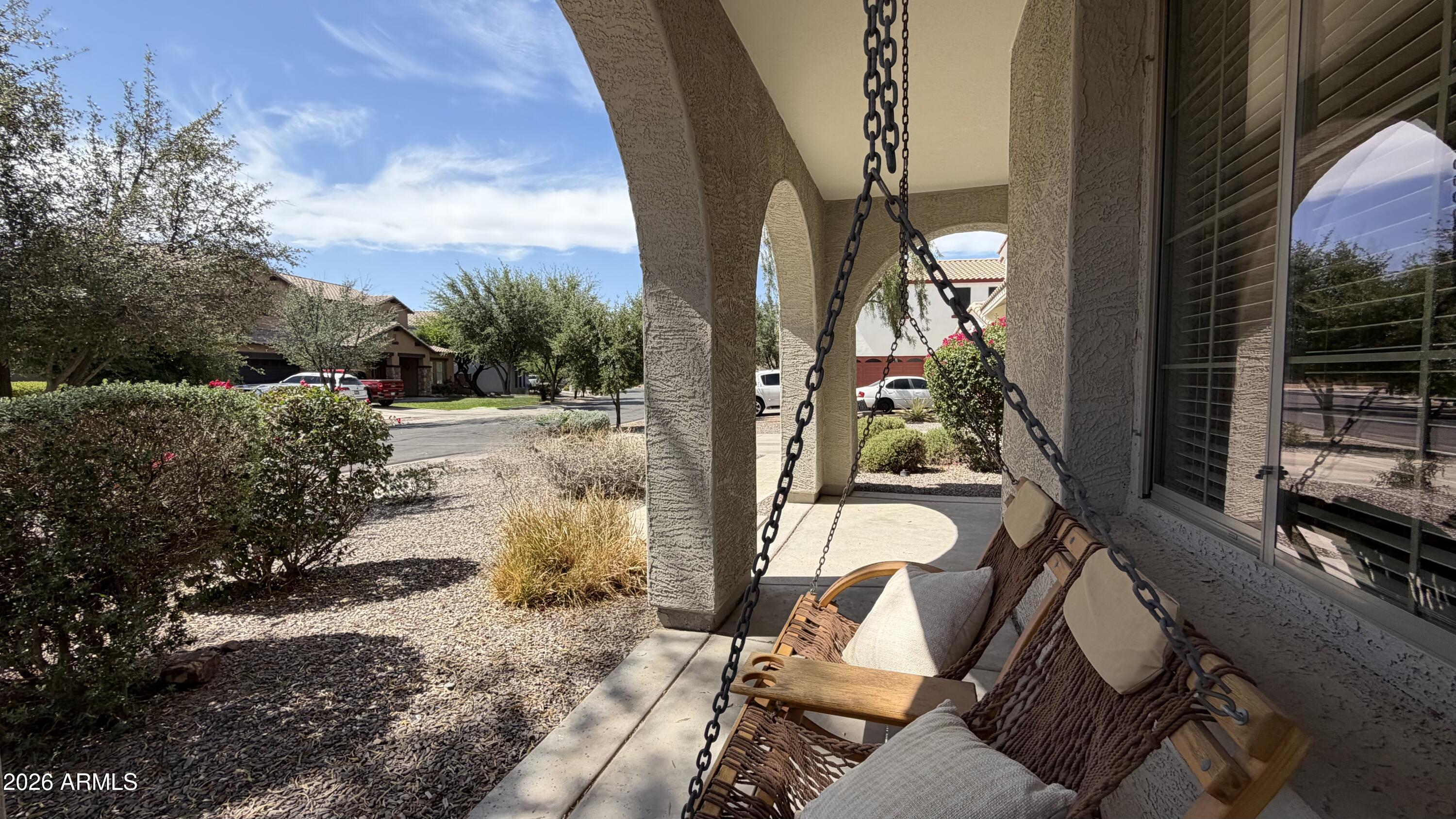 6243 South Rochester Drive Gilbert, AZ 85298 - Photo 5 of 55