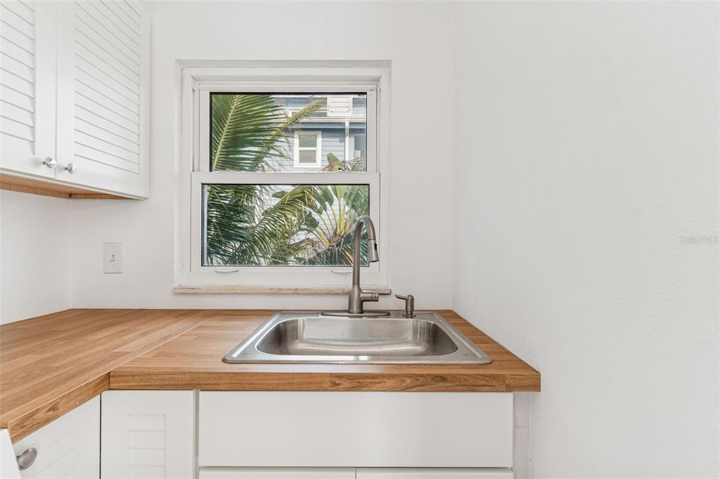 2411 Bay Boulevard, Unit 3 Indian Rocks Beach, FL 33785 - Photo 14 of 65