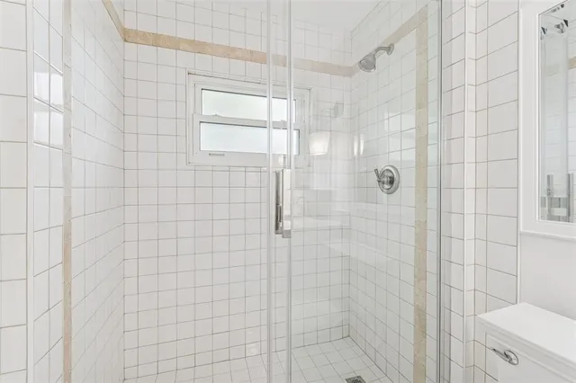 $1,850 | 2411 Bay Boulevard, Unit 3, Indian Rocks Beach, FL 33785