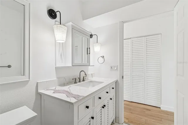 $1,850 | 2411 Bay Boulevard, Unit 3, Indian Rocks Beach, FL 33785