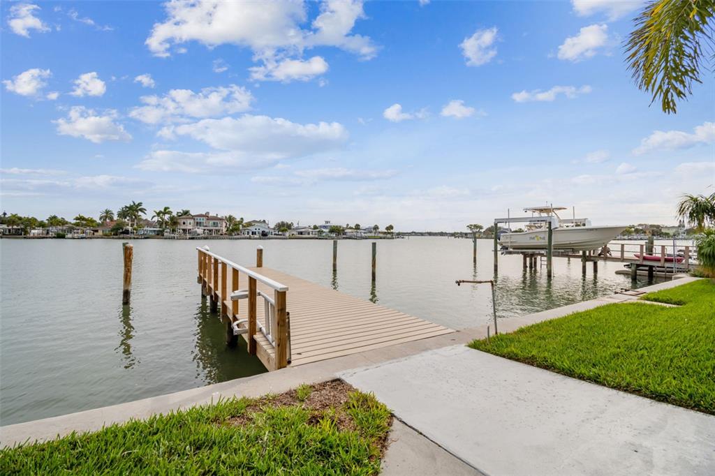 2411 Bay Boulevard, Unit 3 Indian Rocks Beach, FL 33785 - Photo 39 of 65