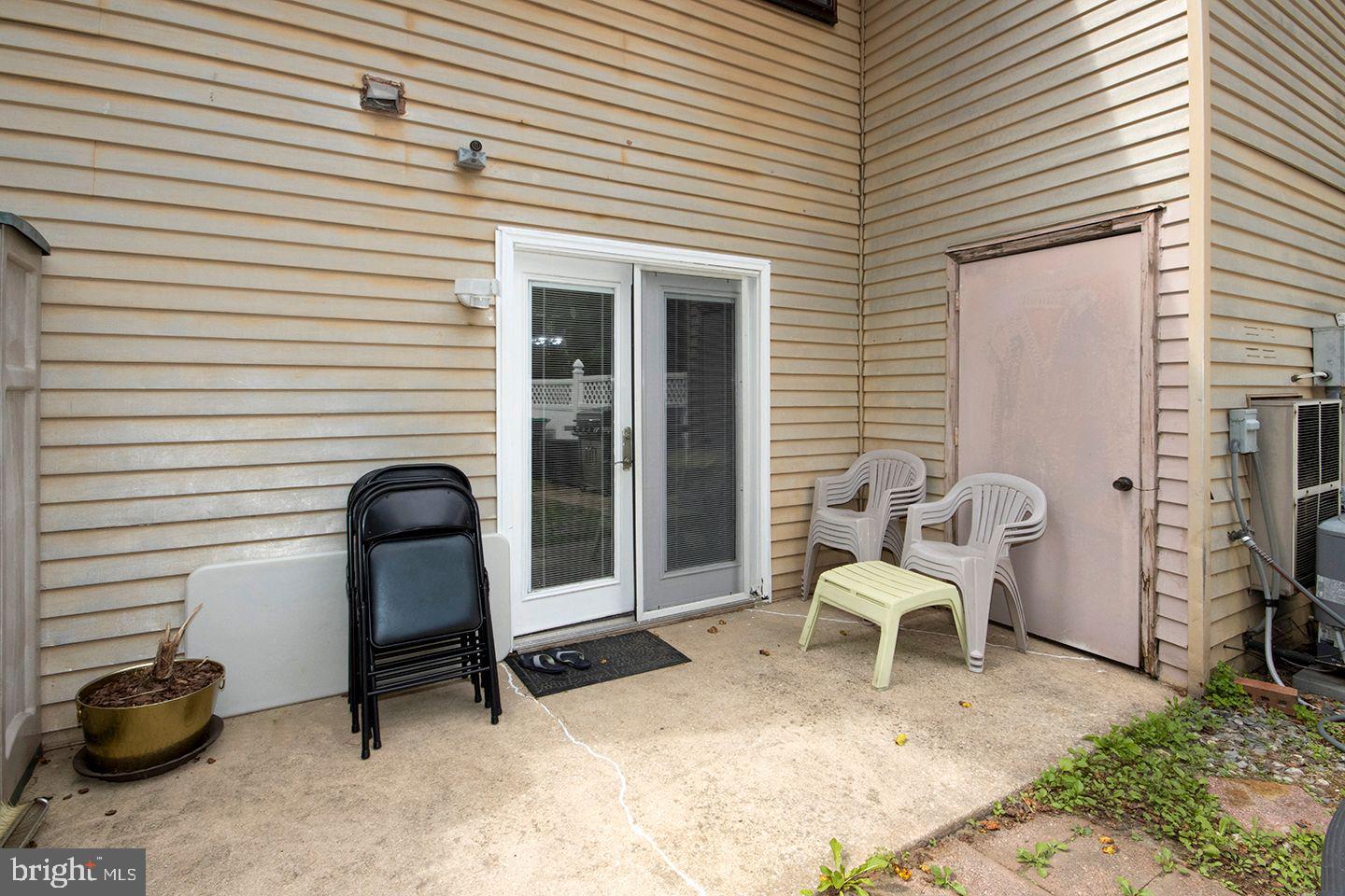 303 Via Cascata Drive Clementon, NJ 08021 - Photo 27 of 32 Exterior Back: Patio