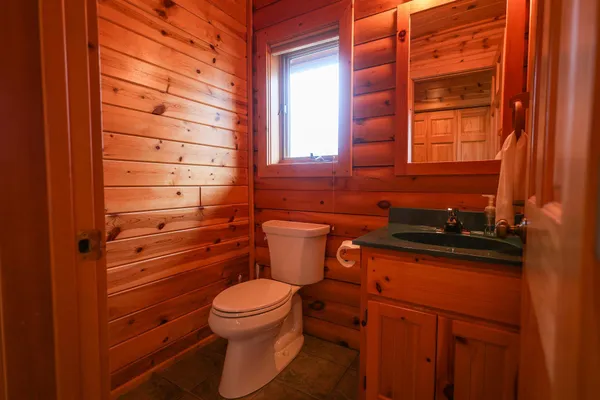 $900,000 | 35918 410th Avenue Southeast, Fosston, MN 56542