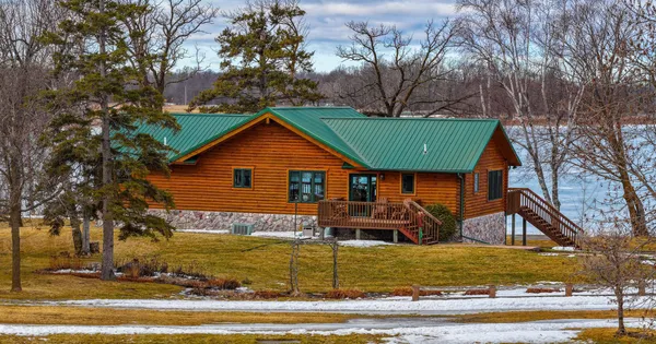 $900,000 | 35918 410th Avenue Southeast, Fosston, MN 56542