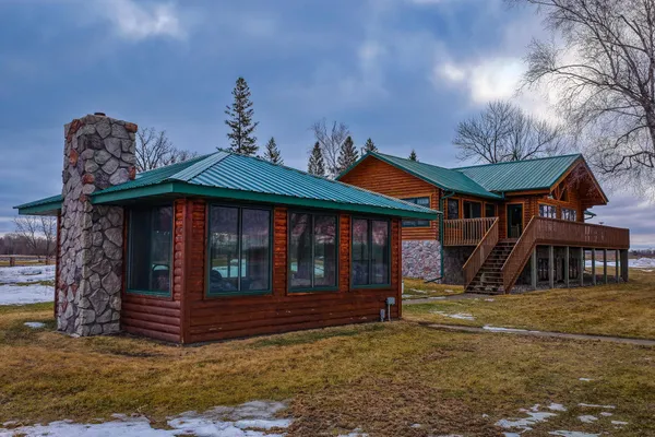 $900,000 | 35918 410th Avenue Southeast, Fosston, MN 56542