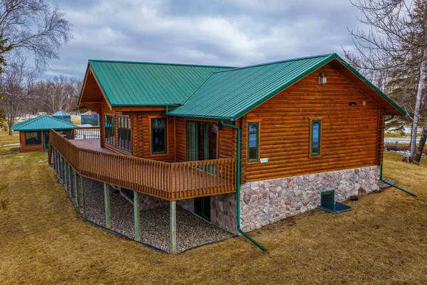 $900,000 | 35918 410th Avenue Southeast, Fosston, MN 56542