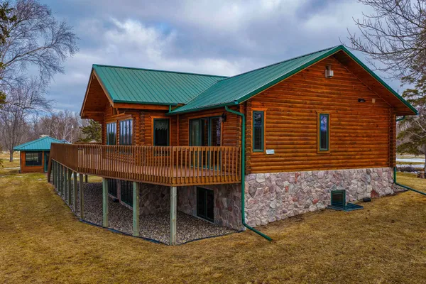 $900,000 | 35918 410th Avenue Southeast, Fosston, MN 56542