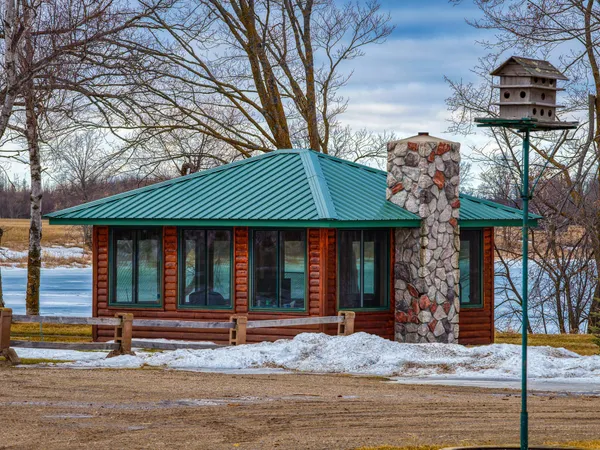 $900,000 | 35918 410th Avenue Southeast, Fosston, MN 56542