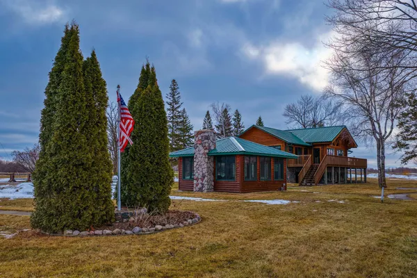 $900,000 | 35918 410th Avenue Southeast, Fosston, MN 56542