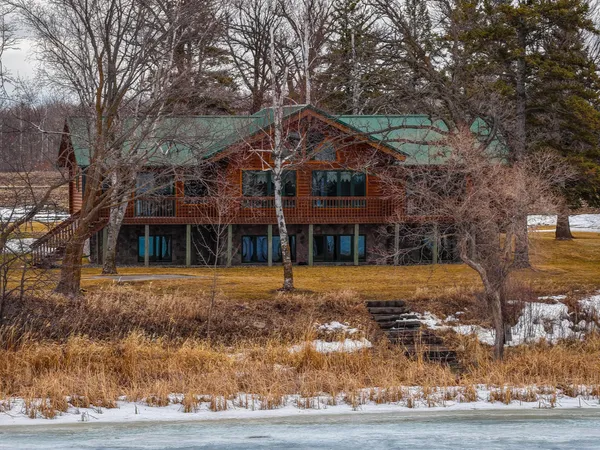 $900,000 | 35918 410th Avenue Southeast, Fosston, MN 56542