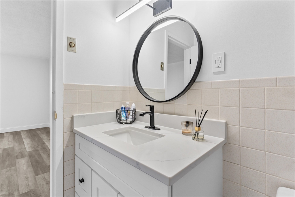 3 Summit Drive, Unit 16 Reading, MA 01867 - Photo 15 of 30