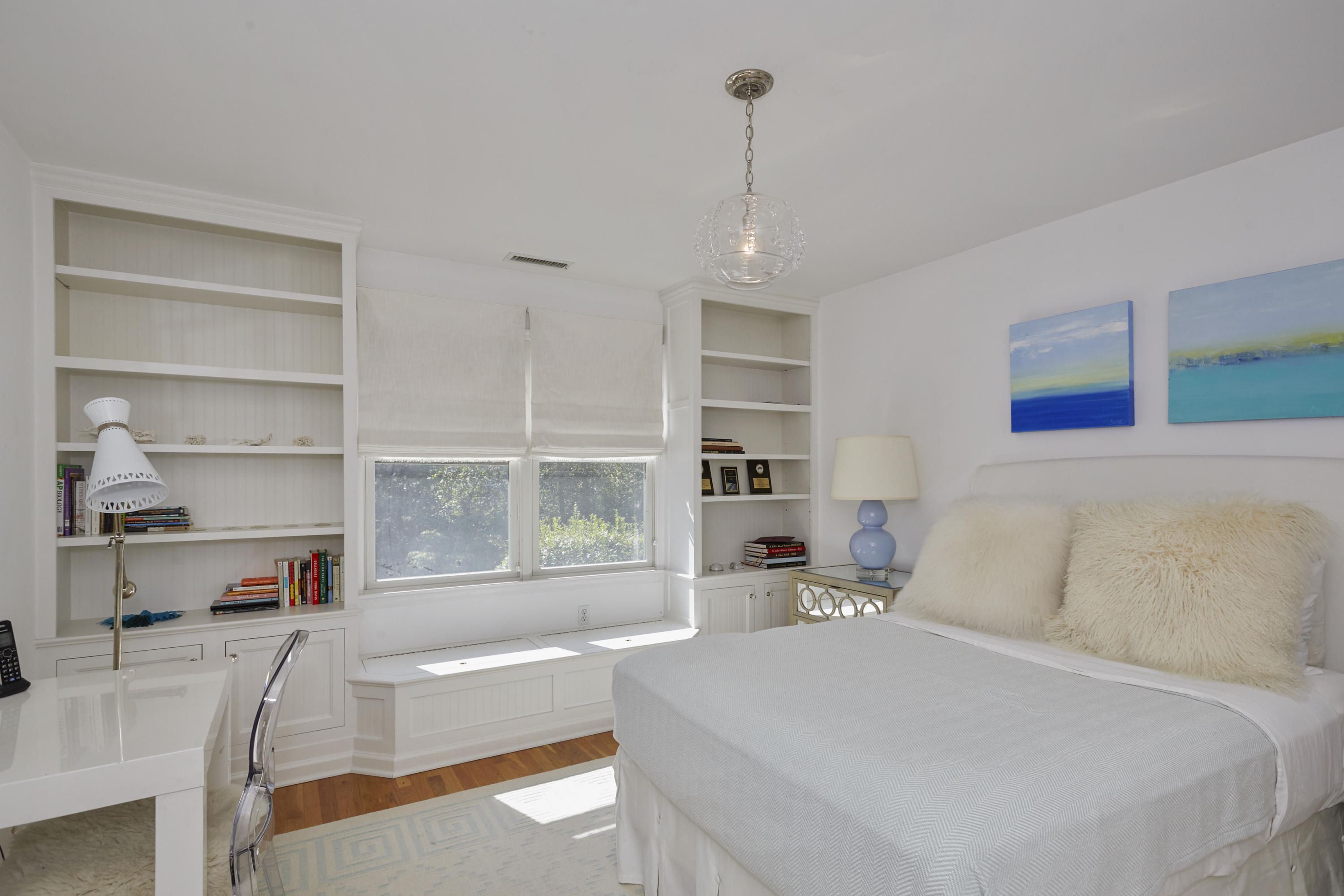 14 Richmond Road Rowayton, CT 06853 - Photo 14 of 28 a large white bed in a white room