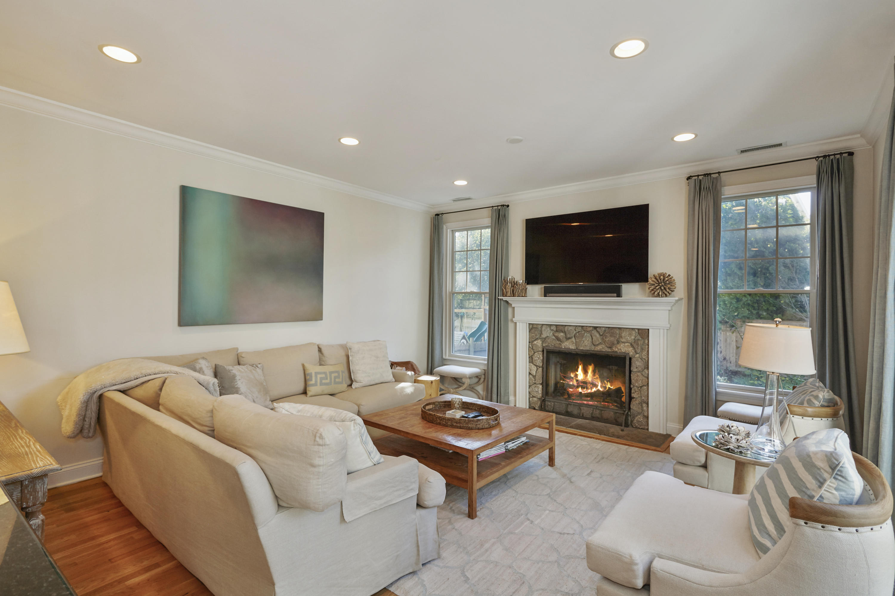 14 Richmond Road Rowayton, CT 06853 - Photo 9 of 28 a living room with furniture and a fireplace